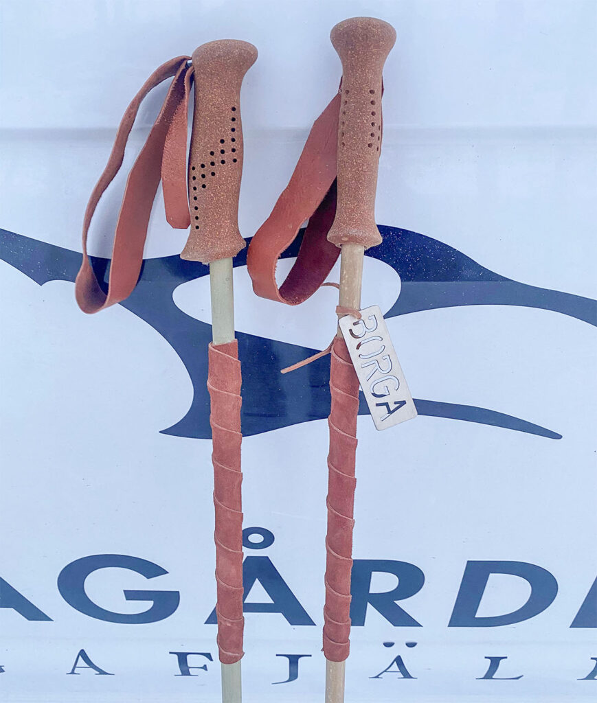 The Borga bamboo ski poles with grip of cork/elastomer and pole strap and middle grip of leather.